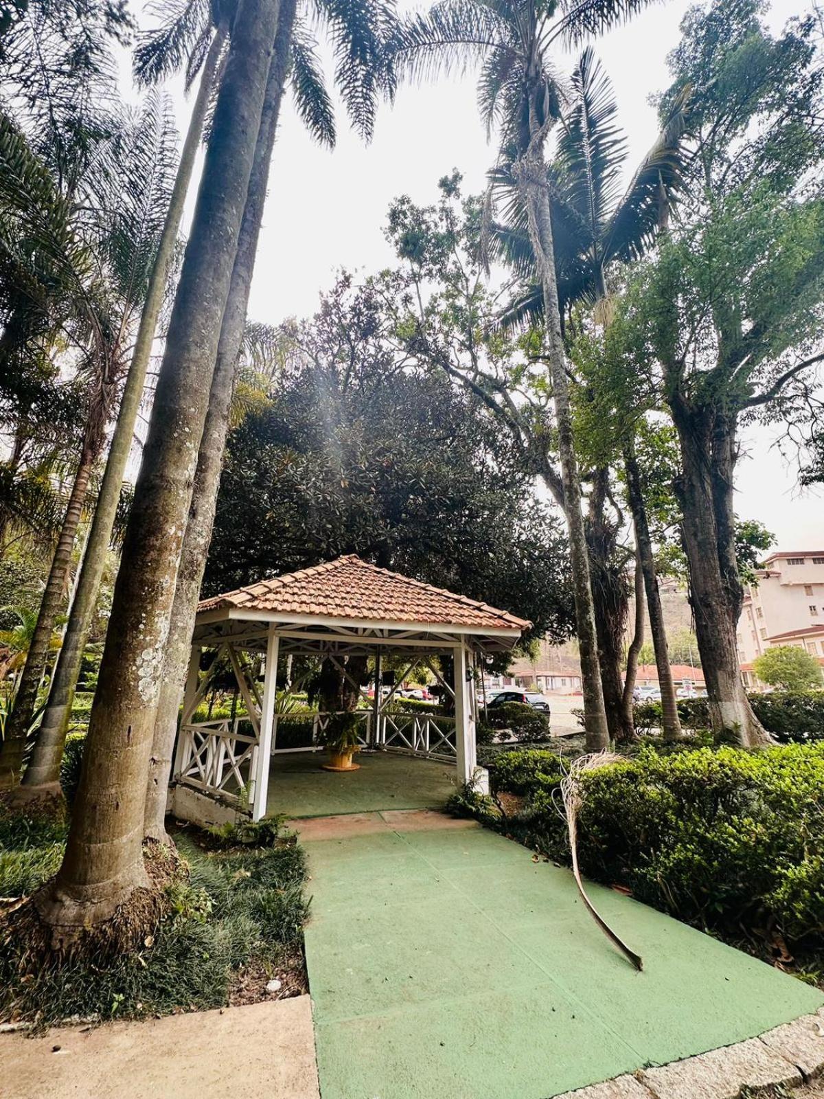 Apartamento Condominio Quisisana Centro Pocos De Caldas Lazer Completo, Uma Estrutura De Resort Luaran gambar