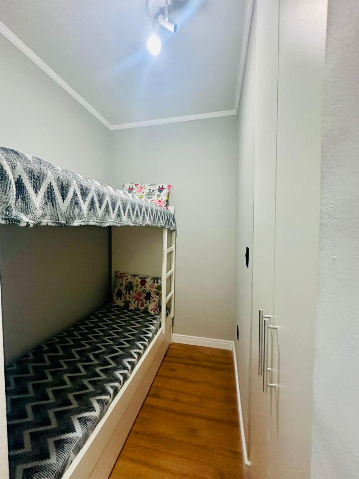 Apartamento Condominio Quisisana Centro Pocos De Caldas Lazer Completo, Uma Estrutura De Resort Luaran gambar